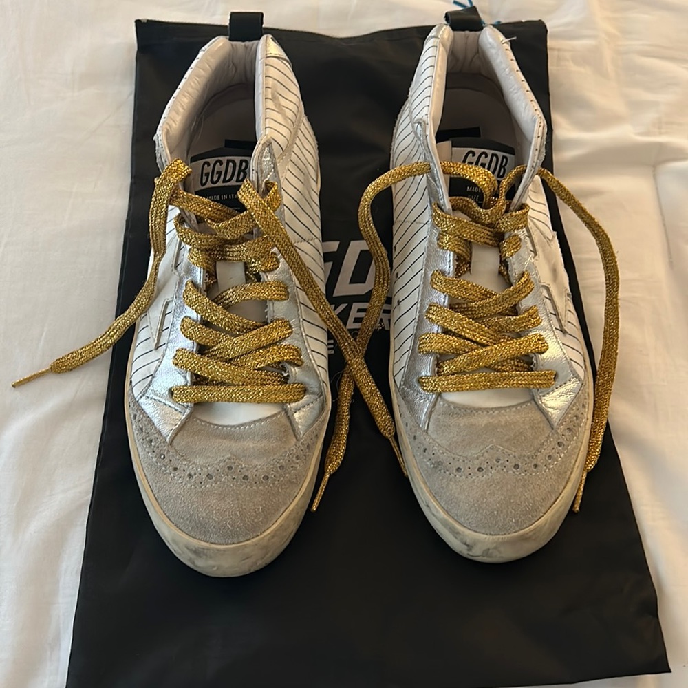 Golden Goose Mid Star Sneakers